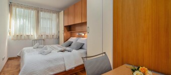 Cityscape Comfort Apartment With Garage, Zagreb, Croatia