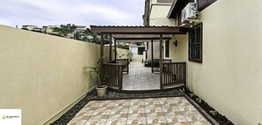 Terrace/patio - c'est lavie ultra apartments (Rodney Bay)