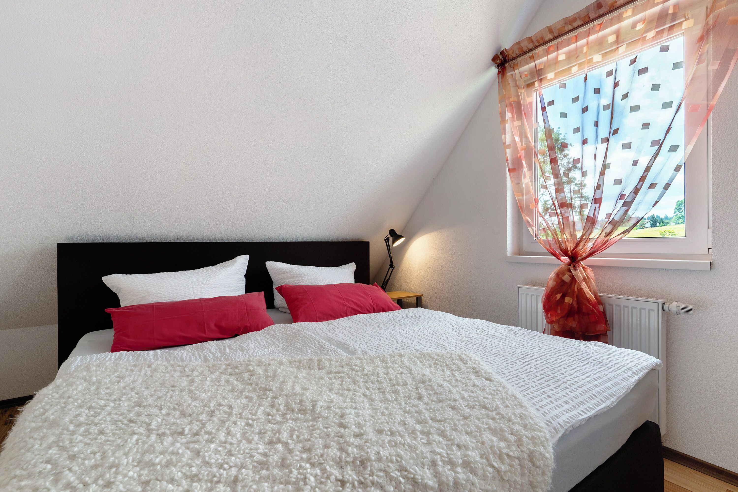 2 dormitorios, tabla de planchar con plancha, wifi gratis y ropa de cama