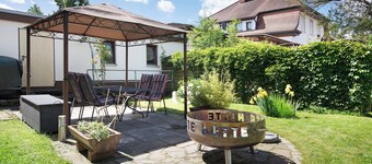 Apartment 'Nette Hütte' with Shared Garden and Wi-Fi