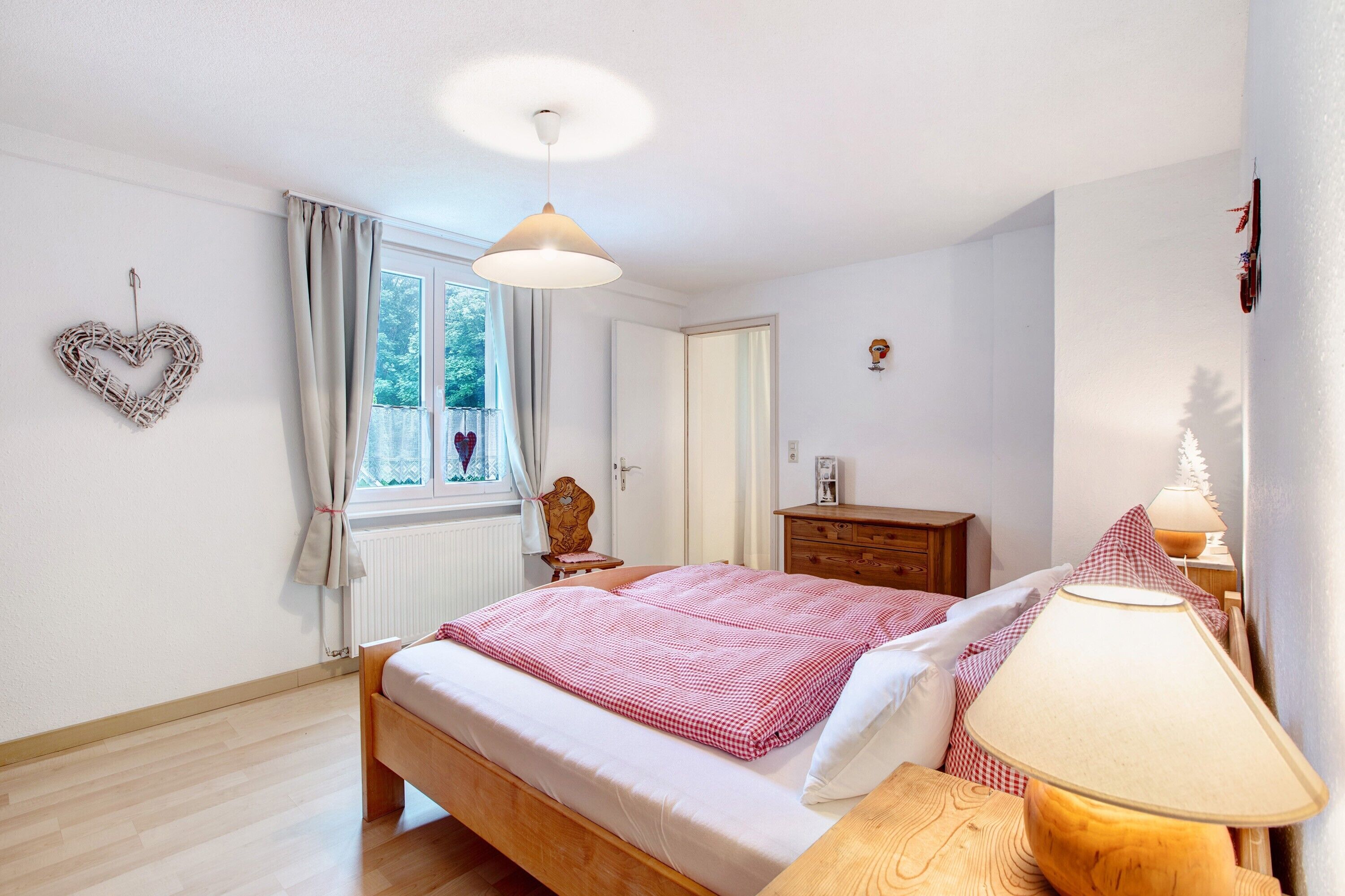 1 bedroom, free WiFi, bed sheets