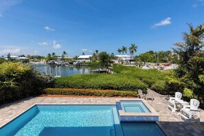 Pool - 4 Bedroom/4 Bath: Coco Plum Pool Home with pool + dockage. (Marathon)