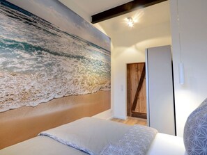 House | 1 bedroom