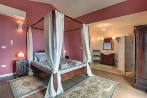Villa | 4 chambres, ameublement personnalisé, fer et planche à repasser