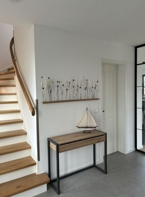 Interior - Reethus in Love With the sea (Dranske)