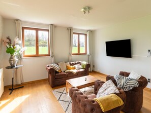 House | Living area - Holiday Home With Indoor Swimming Pool (Welkenraedt)