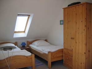Hus | 3 soveværelser, individuel indretning, strygejern/strygebræt