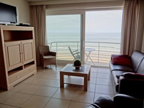 Apartment | Living room