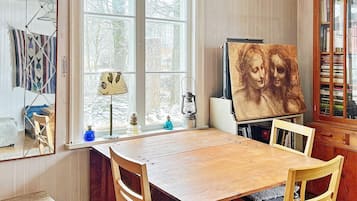 House | Dining