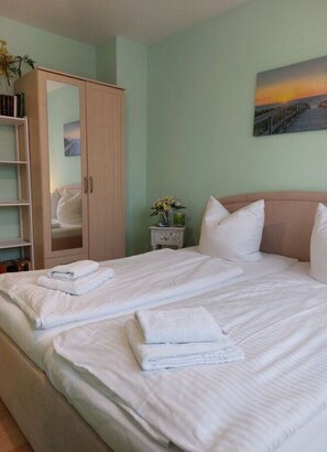 Ferienhaus | 2 Schlafzimmer, individuell eingerichtet, Bügeleisen/Bügelbrett