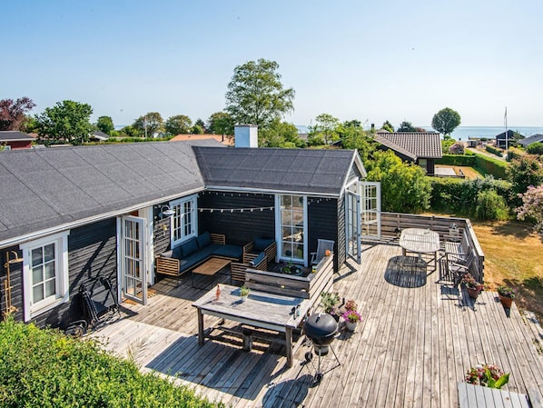House | Exterior