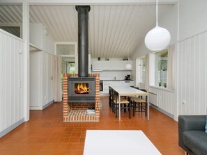 House | Dining