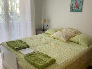 Appartement | 2 chambres, ameublement unique, literie fournie