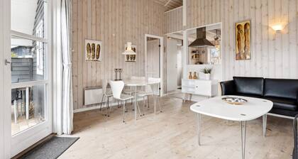 4 Person Holiday Home in Hemmet