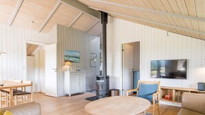 Unclassified image, 3 of 31, button - 6 Person Holiday Home in Henne (Henne)