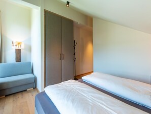 Chalet | 3 bedrooms, bed sheets