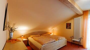 Apartment | 1 Schlafzimmer, individuell eingerichtet