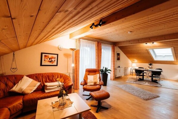 Living area - Chic Holiday Apartment (Oy-Mittelberg)