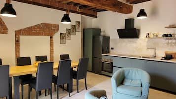 Kühlschrank, Ofen, Geschirrspüler