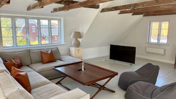 House | Living area