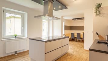 Apartment | Private kitchen | Electric kettle