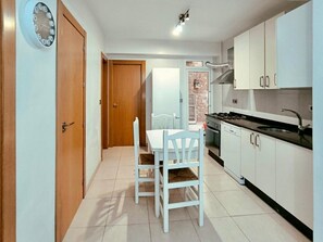 Apartment | Private kitchen