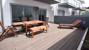 House | Exterior - Holiday Home Near Sao Martinho Beach (Caldas da Rainha)