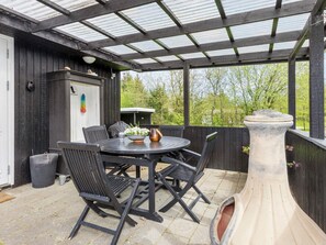 House | Dining - 6 Person Holiday Home in Farso (Farso)