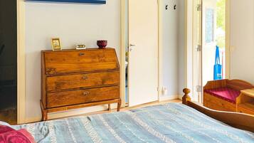 House | 1 bedroom