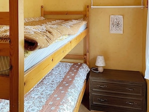 Room - 6 Person Holiday Home in Nykvarn (Nykvarn)