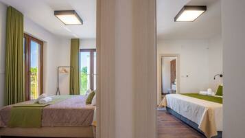 Villa | 2 bedrooms, individually furnished, iron/ironing board