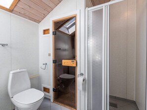 Bathroom - 6 Person Holiday Home in Fano (Fano)