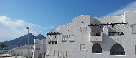 Apartment | Bahagian luar