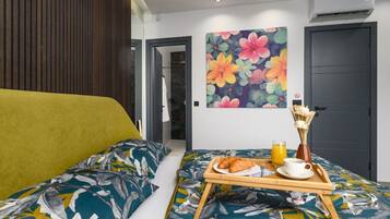 Villa | 3 bedrooms, individually furnished, iron/ironing board