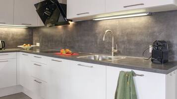 House | Private kitchen | Highchair