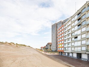 Apartment | Exterior