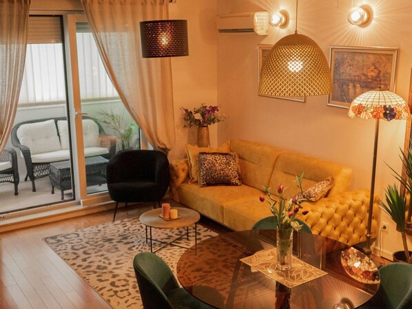 Apartment | Living area - Apartment Leonardo - One Bedroom Apartment With Balcony (Split)