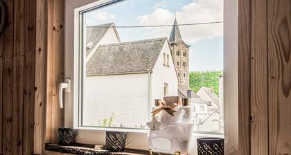 Holiday Home by Rhine Near Burg Maus