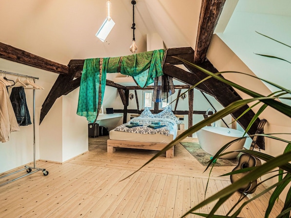 House | 4 bedrooms, bed sheets - Holiday Home by Rhine Near Burg Maus (Sankt Goarshausen)