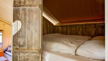 Tente | 3 chambres, ameublement personnalisé, draps fournis