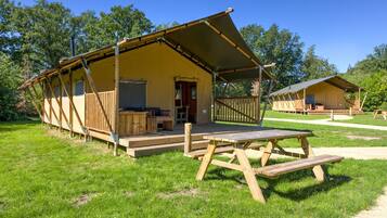 Tent | Buiten dineren