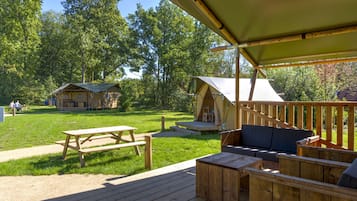 Tent | Property amenity