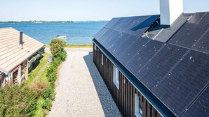 House | Water view - 4 Person Holiday Home in Broager (Broager)