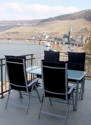 Dining - Holiday Apartment "mosel & Umzu" (Bernkastel-Kues)