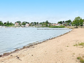 Beach - 5 Person Holiday Home in Ronneby (Ronneby)