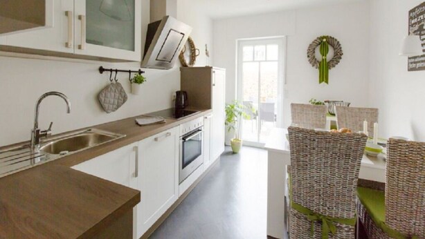 Apartemen | Dapur pribadi | Oven, ketel listrik, dan pemanggang roti