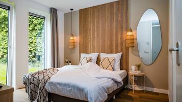 House | 4 bedrooms, individually furnished, bed sheets