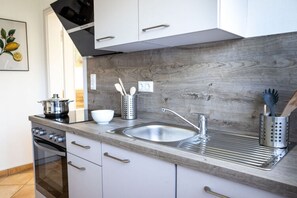 Apartment | Private kitchen - Holiday Home in Oberammergau (Oberammergau)