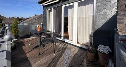 Shared Holiday in two Separate Flats