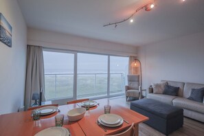Interior - Studio by the Sea in Belgium With Beach Access (Koksijde)